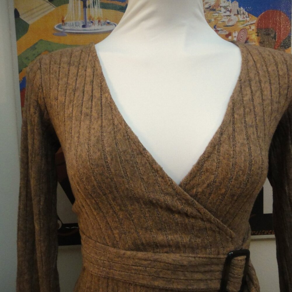 FOREVER 21 Cable Knit Faux Wrap Dress sz S Camel Brown NWT - Picture 4 of 12